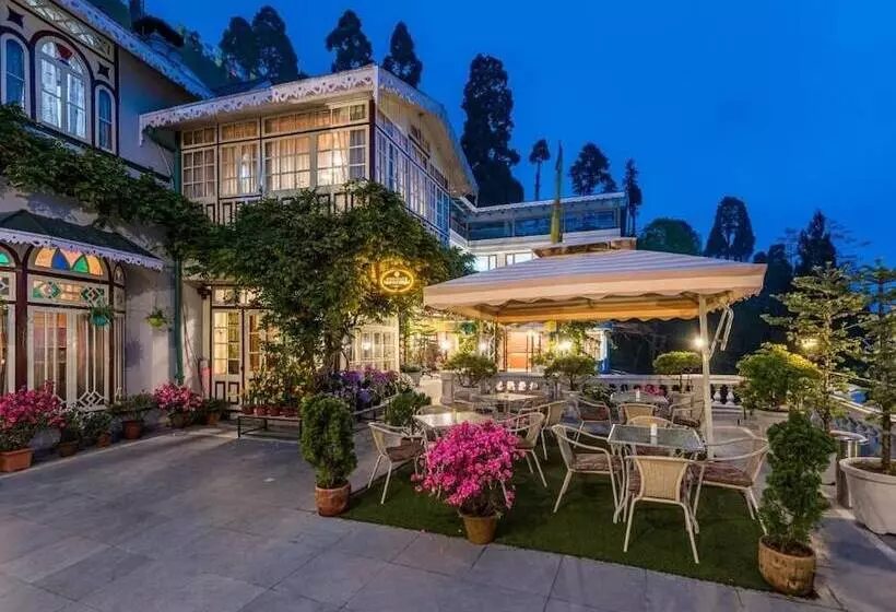 ホテル Udaan Dekeling Resort Darjeeling