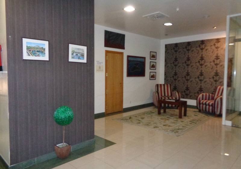 هتل Villa De Betanzos