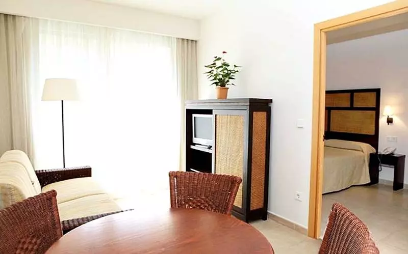 On Family Islantilla