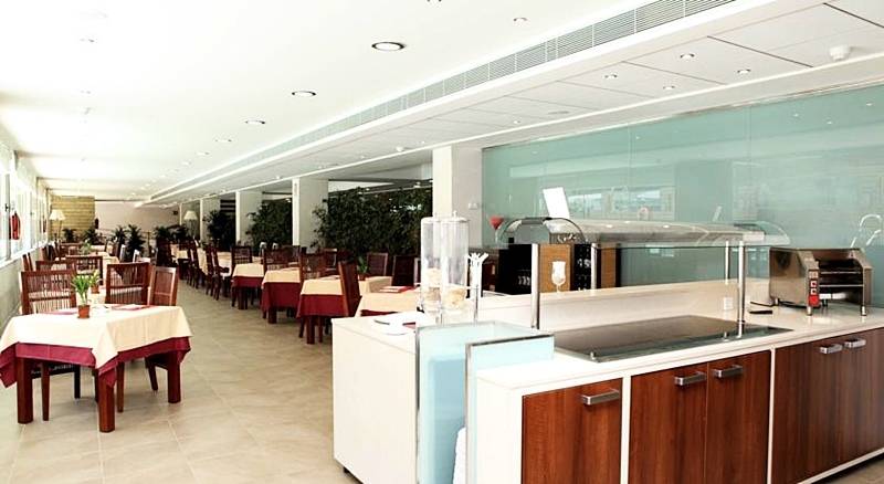 On Family Islantilla