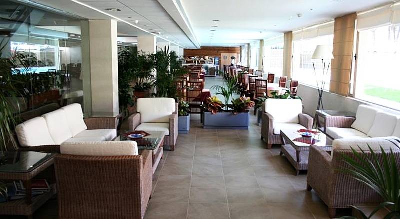 On Family Islantilla