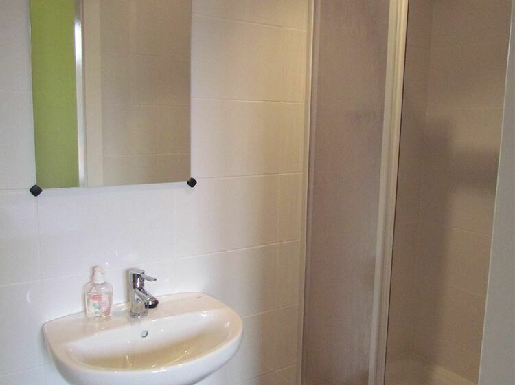 Пансион Barcelona City Ramblas