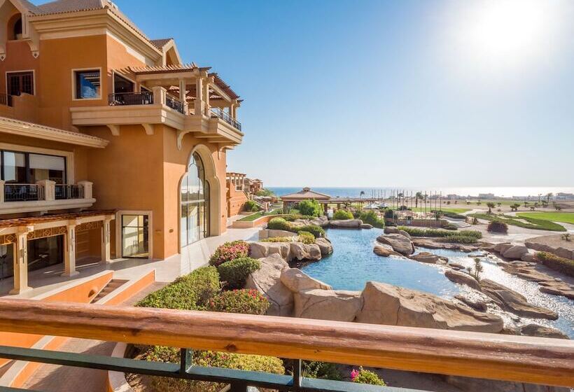 The Cascades Golf Resort, Spa & Thalasso