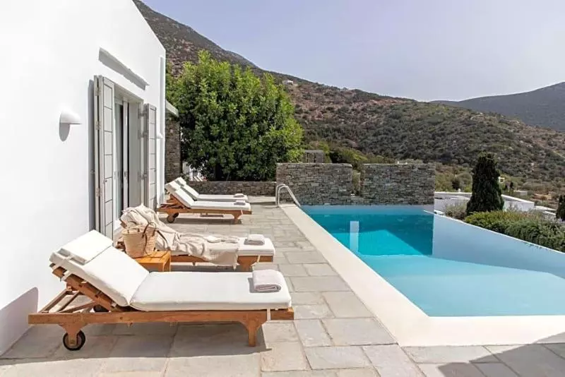 Elies Resorts