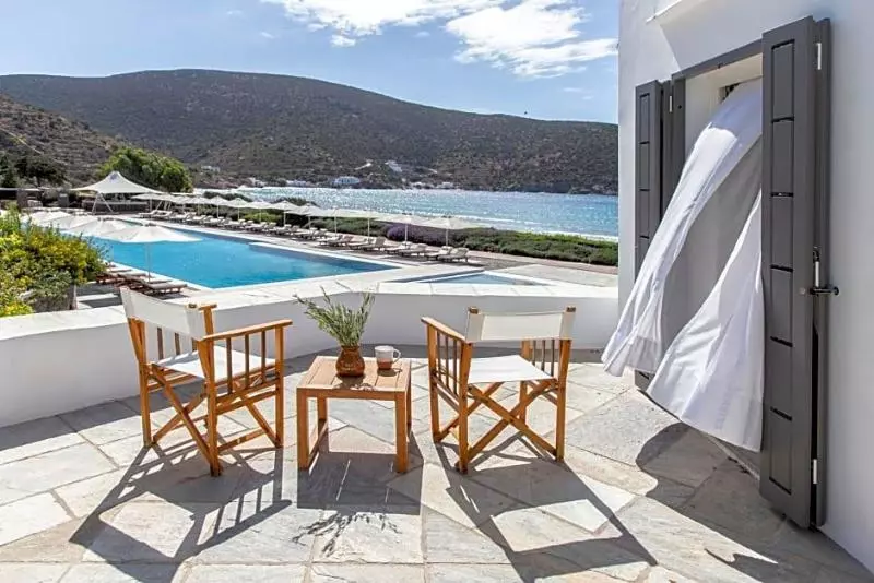 Elies Resorts