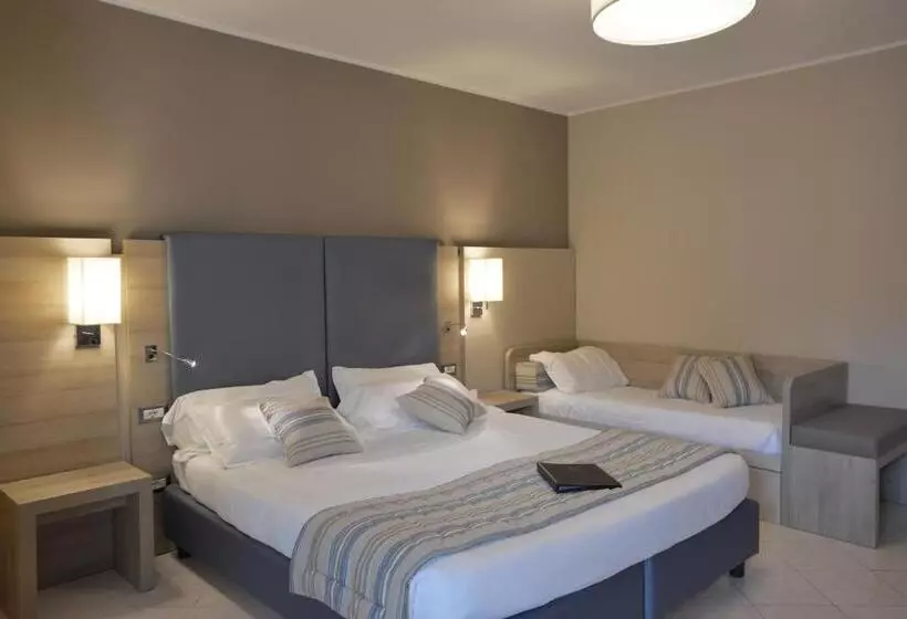 هتل Alma Di Alghero