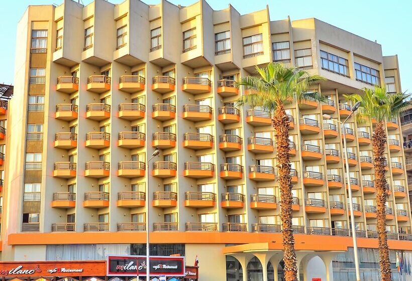 هتل Aracan Pyramid