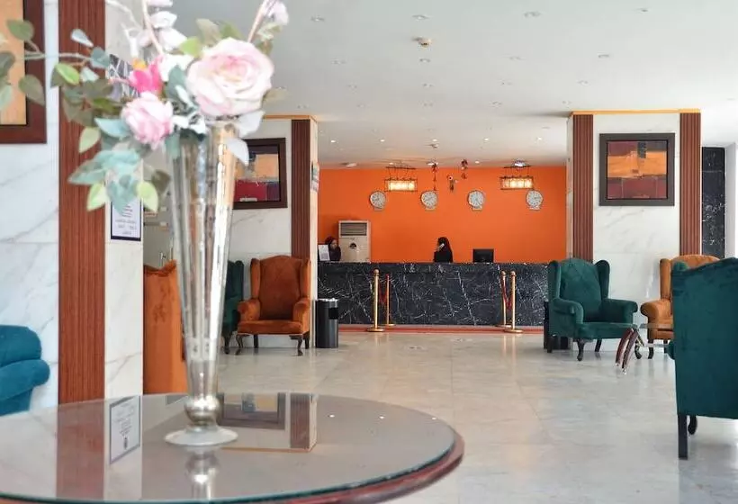 هتل Aracan Pyramid