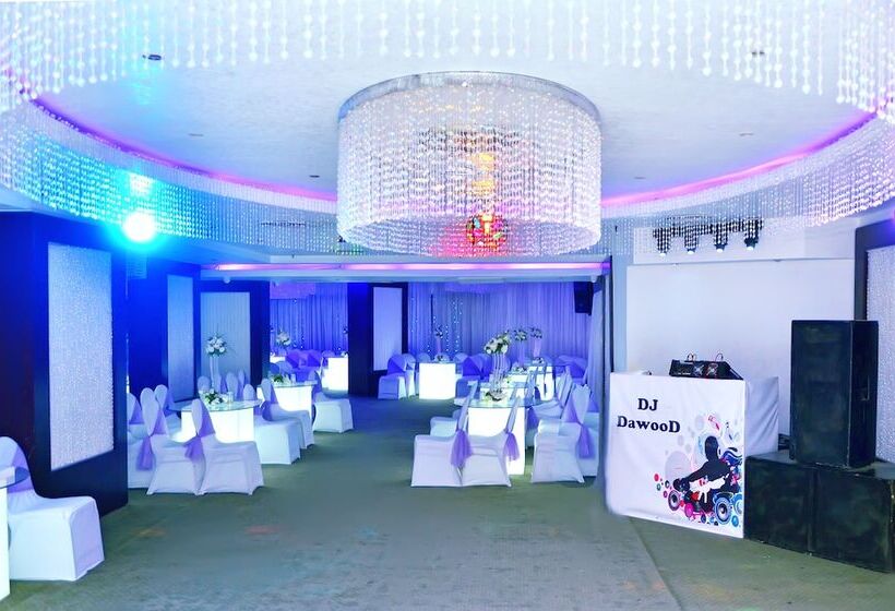 هتل Aracan Pyramid