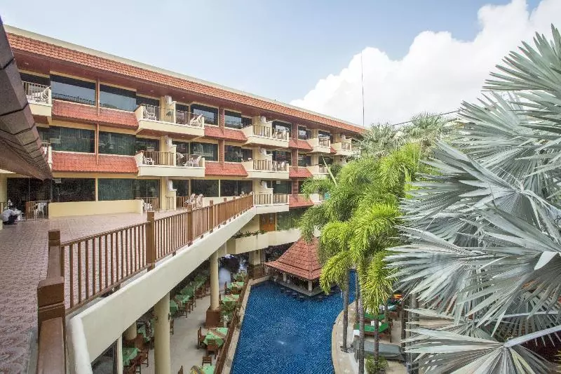 Baumanburi Hotel Patong