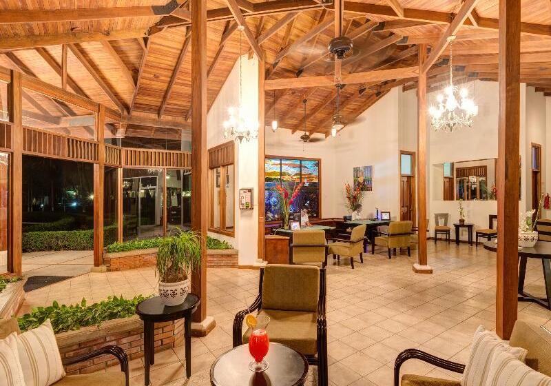 هتل Casa Conde Del Mar