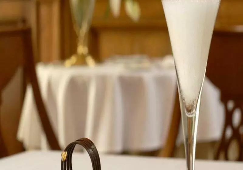 هتل Europa Royale Riga