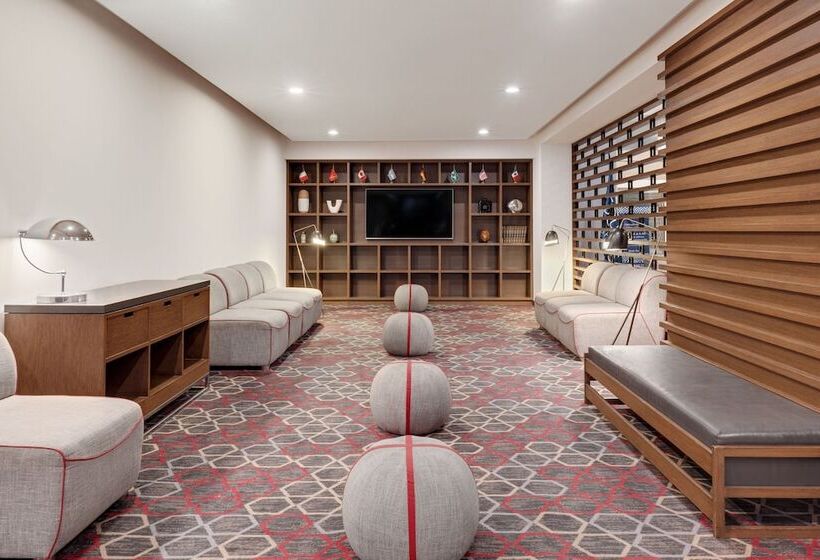 Otel Four Points By Sheraton Galerias Monterrey