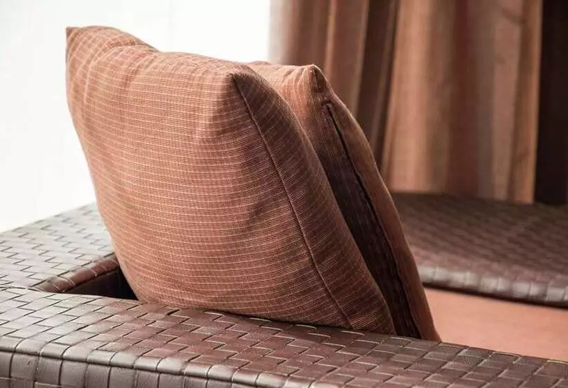 هتل Doubletree by Hilton Florence Metropole