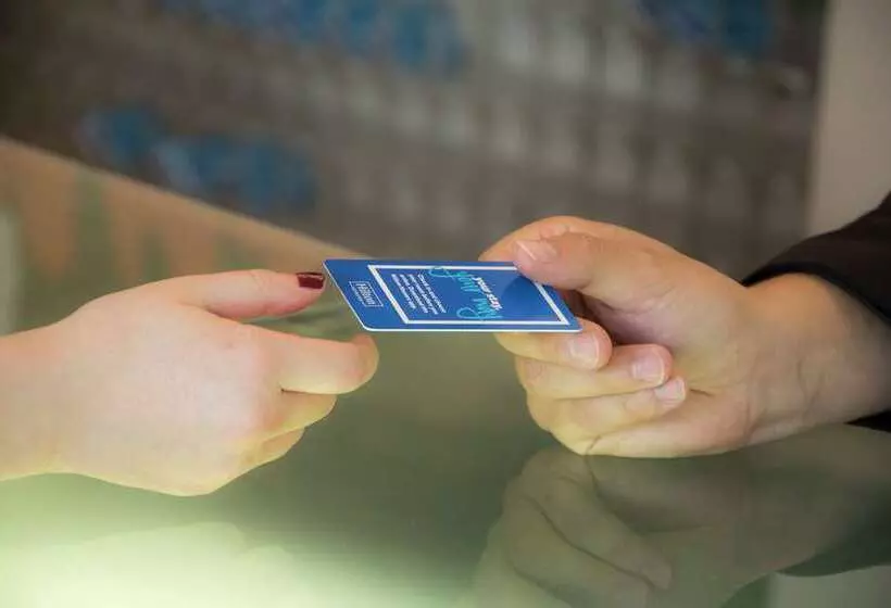 هتل Doubletree by Hilton Florence Metropole