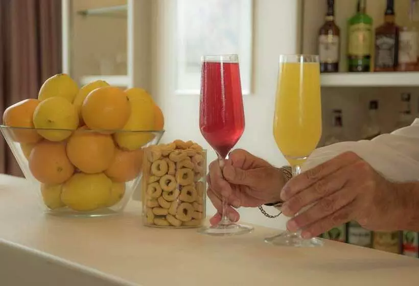 هتل Doubletree by Hilton Florence Metropole