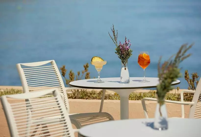 I Resort Beach Hotel & Spa