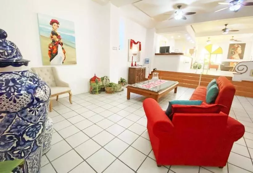 Отель Paloma Del Mar