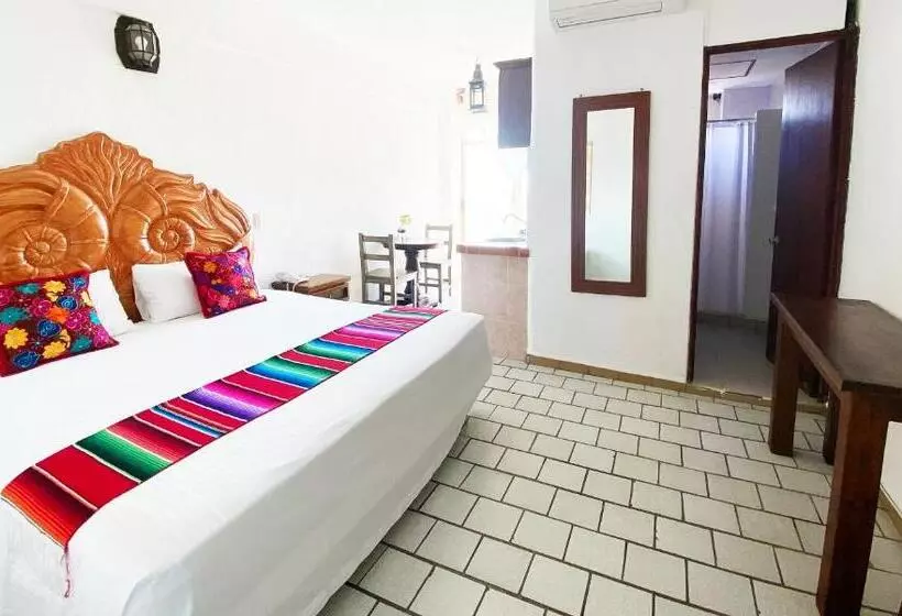 Отель Paloma Del Mar