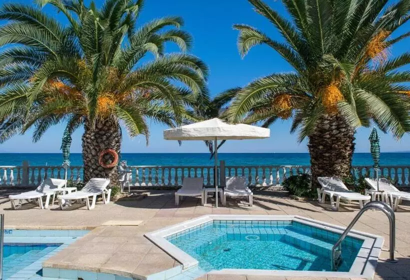 هتل Paradise Beach