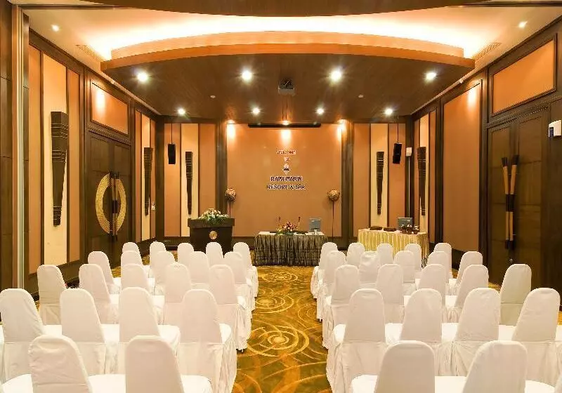 酒店 Rawi Warin Resort And Spa Sha Extra Plus