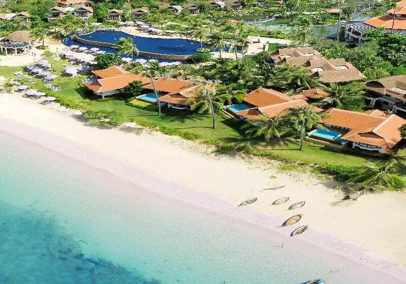 酒店 Rawi Warin Resort And Spa Sha Extra Plus