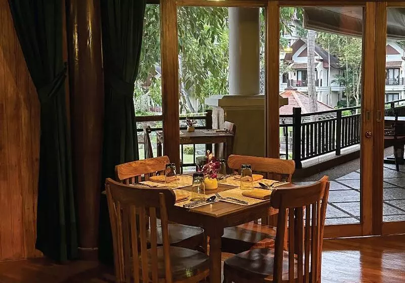 酒店 Rawi Warin Resort And Spa Sha Extra Plus