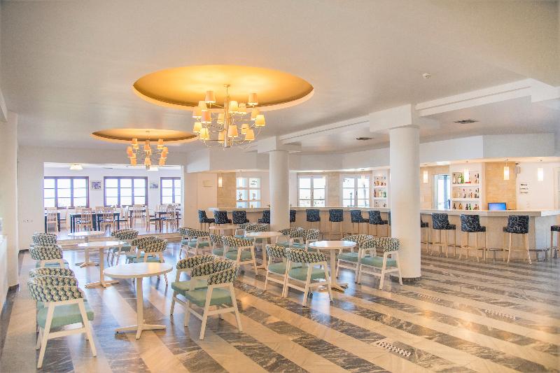 فندق Semiramis Village