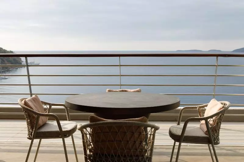 هتل Sirene Blue Luxury Beach Resort