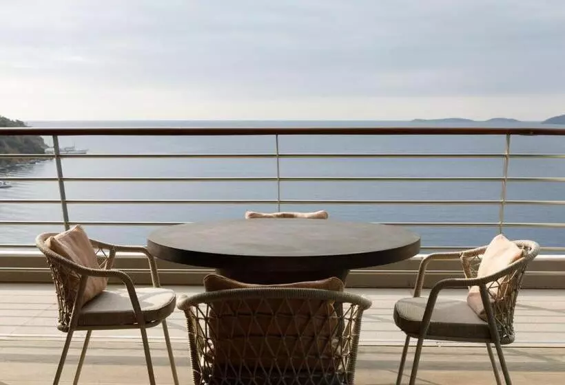 هتل Sirene Blue Luxury Beach Resort