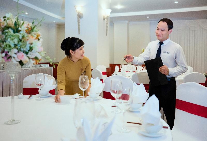 Sunrise Nha Trang Beach Hotel & Spa