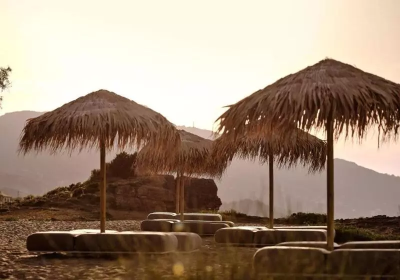 The Bay Hotel & Suites