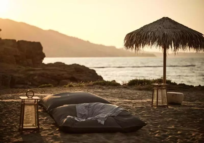 The Bay Hotel & Suites