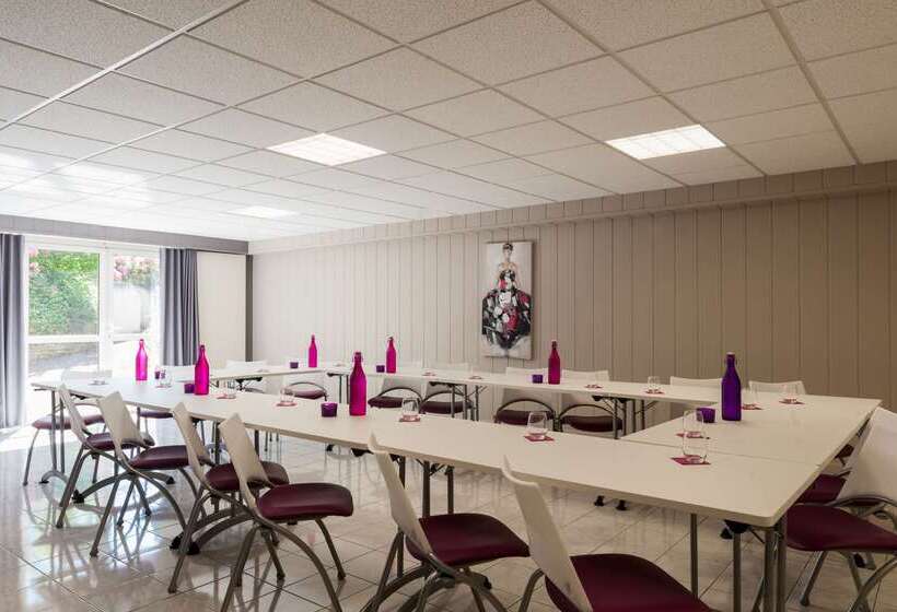 هتل The Originals City, Hôtel La Saulaie, Saumur Ouest