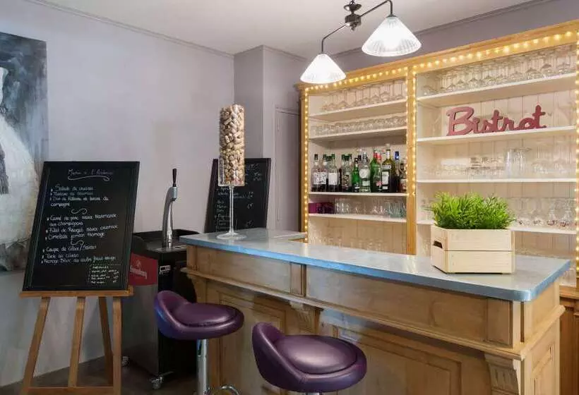 هتل The Originals City, Hôtel La Saulaie, Saumur Ouest