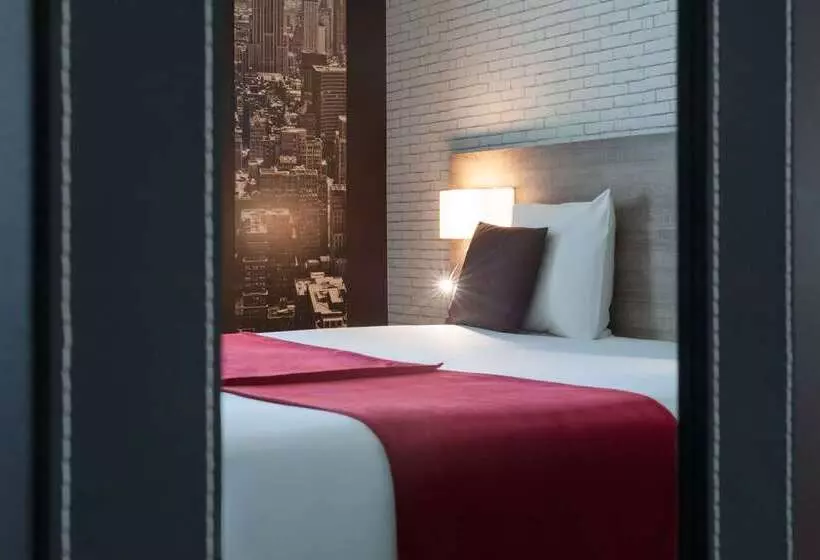 هتل The Originals City, Hôtel La Saulaie, Saumur Ouest