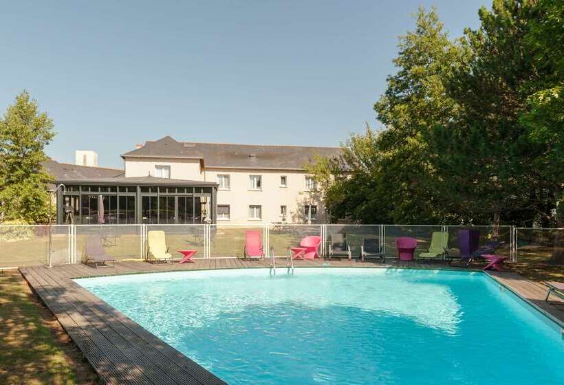 בית מלון כפרי The Originals City, Hôtel La Saulaie, Saumur Ouest