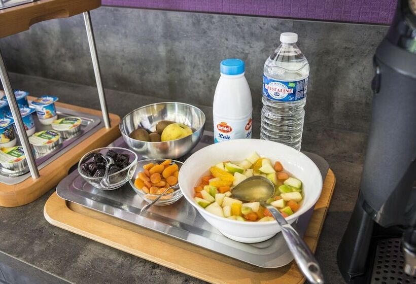 בית מלון כפרי The Originals City, Hôtel La Saulaie, Saumur Ouest