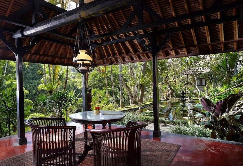 Szálloda Tjampuhan Spa