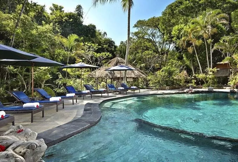 Отель Tjampuhan Spa