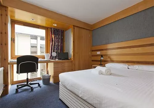 酒店 West Park Summer Campus