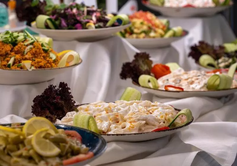 אתר נופש Seven Seas Gravel Select