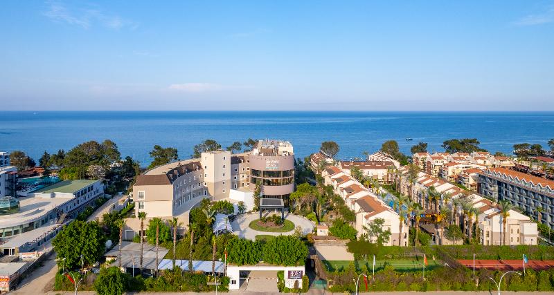 אתר נופש Seven Seas Gravel Select