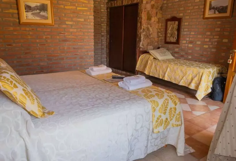 هتل Colina Del Valle