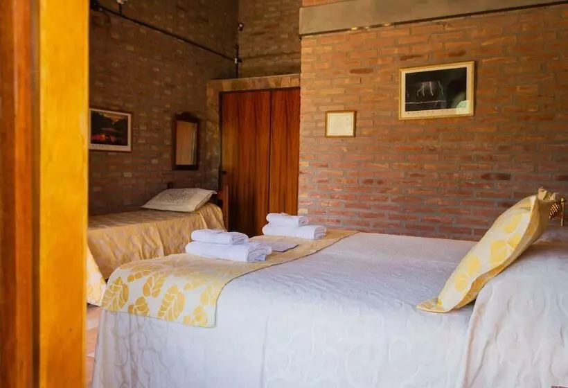 هتل Colina Del Valle