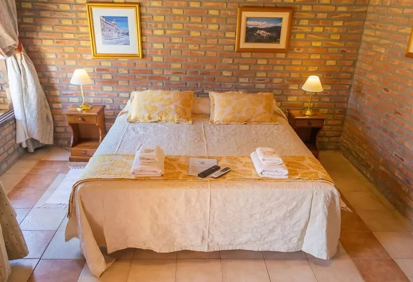 هتل Colina Del Valle