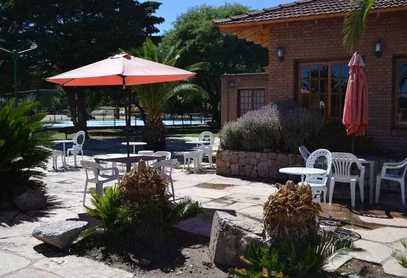 هتل Colina Del Valle