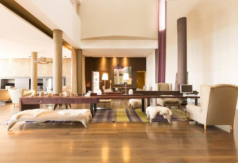 هتل Esplendor By Wyndham El Calafate