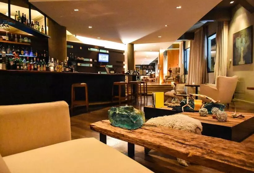 בית מלון כפרי Esplendor By Wyndham El Calafate