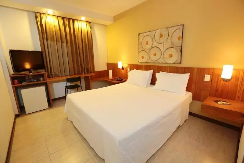 酒店 Executive Inn